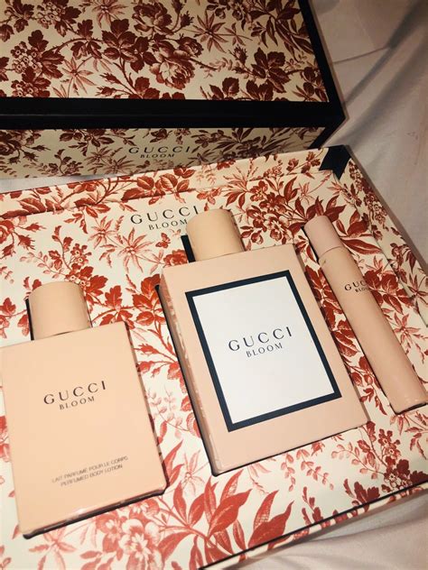 gucci online packaging|gucci perfume packaging.